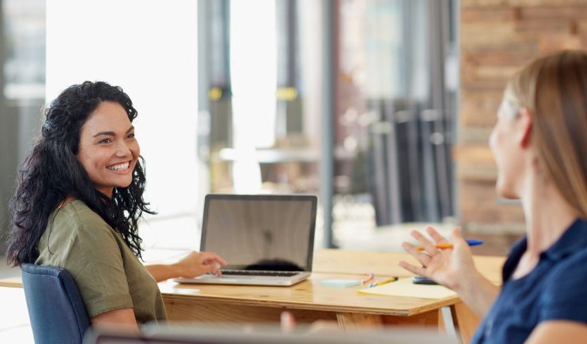 Shexie uses Medicare Online and Eclipse System Status Monitor